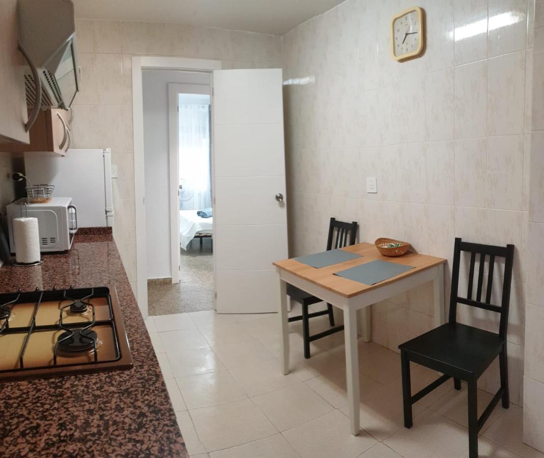 Apartment For 6 People. Valencia Exterior foto